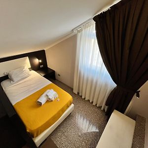 Budget Kamer
